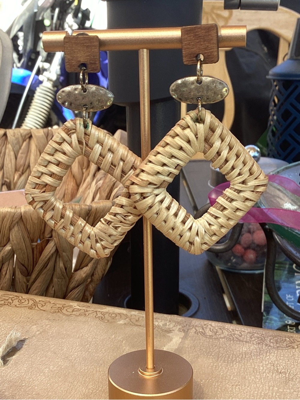 & Other Stories Woven Diamond Drop Earrings in Natural Tan